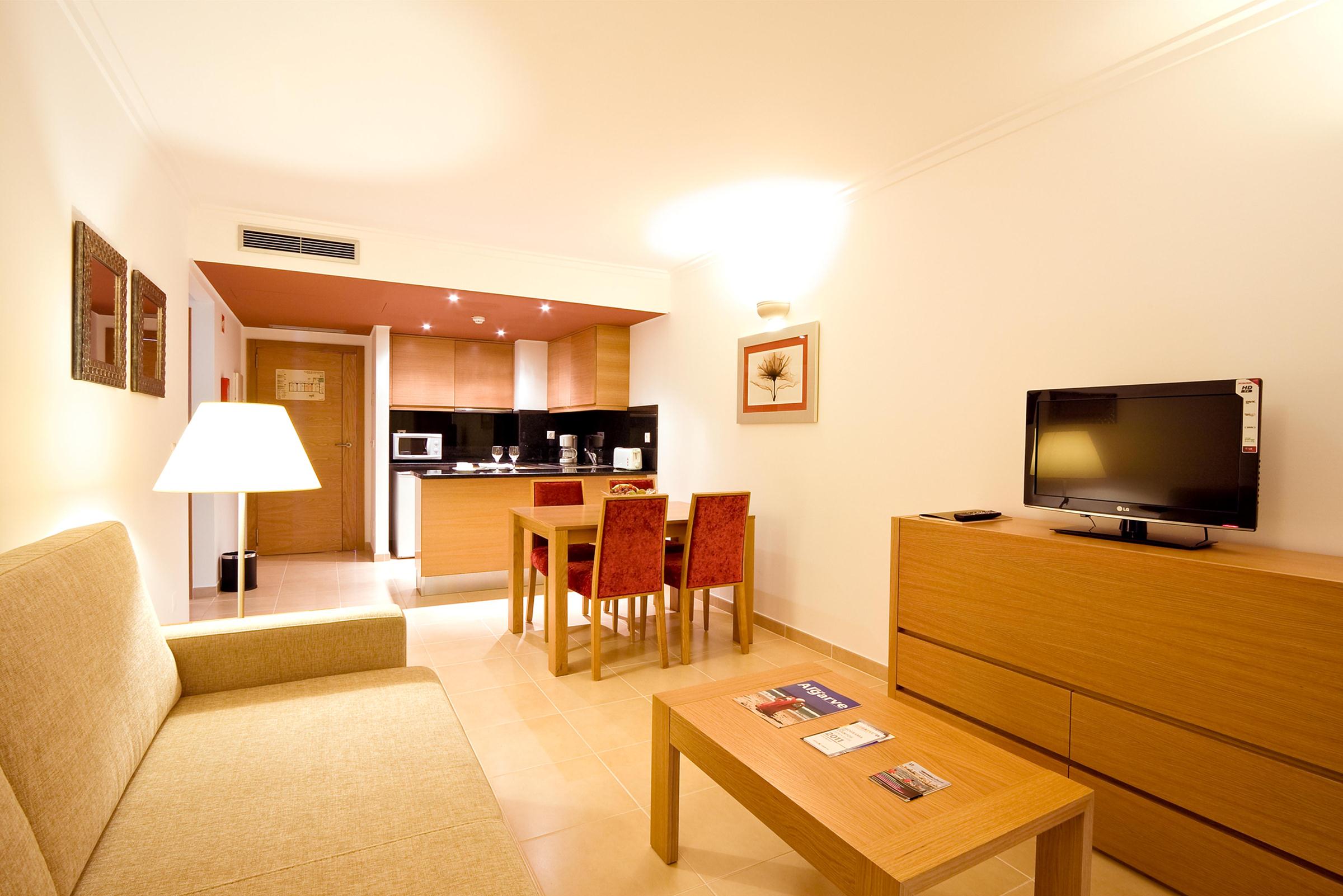 Montegordo Hotel Apartamentos & Spa Photo