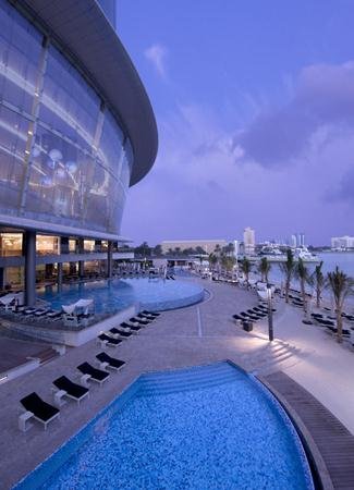 Jumeirah at Etihad Towers Hotel