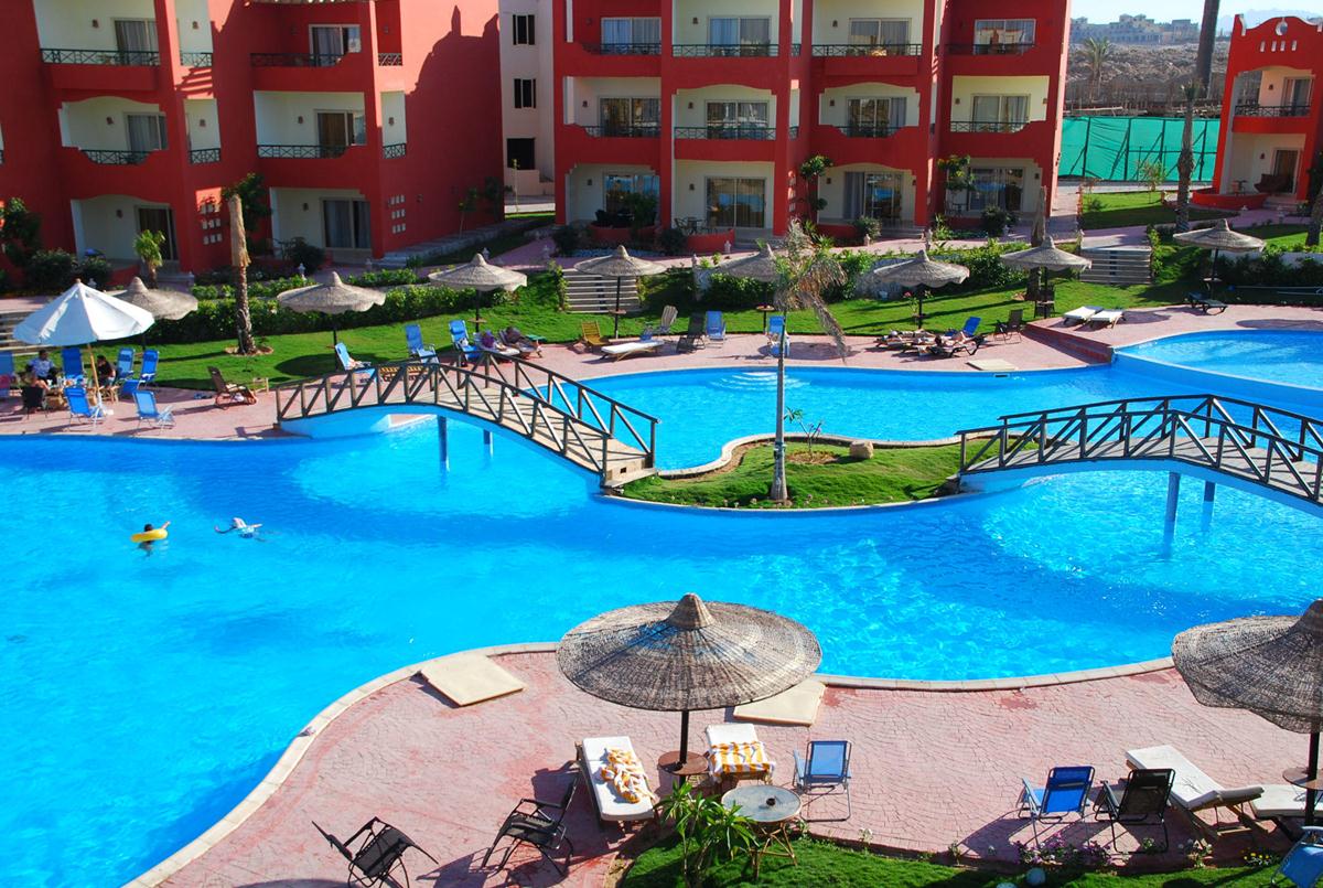 Aqua Hotel Resort & Spa