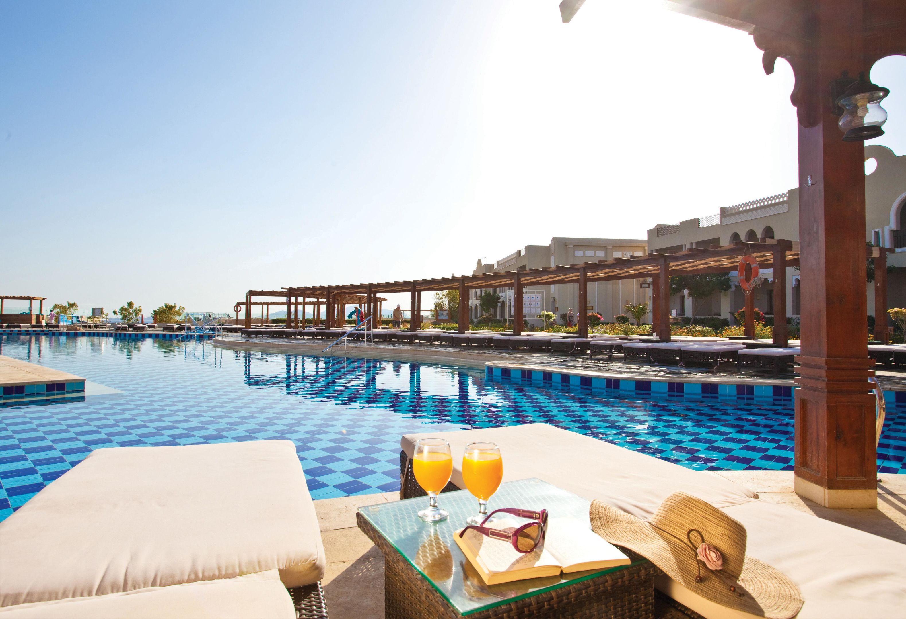 SUNRISE Arabian Beach Resort (Grand Select)