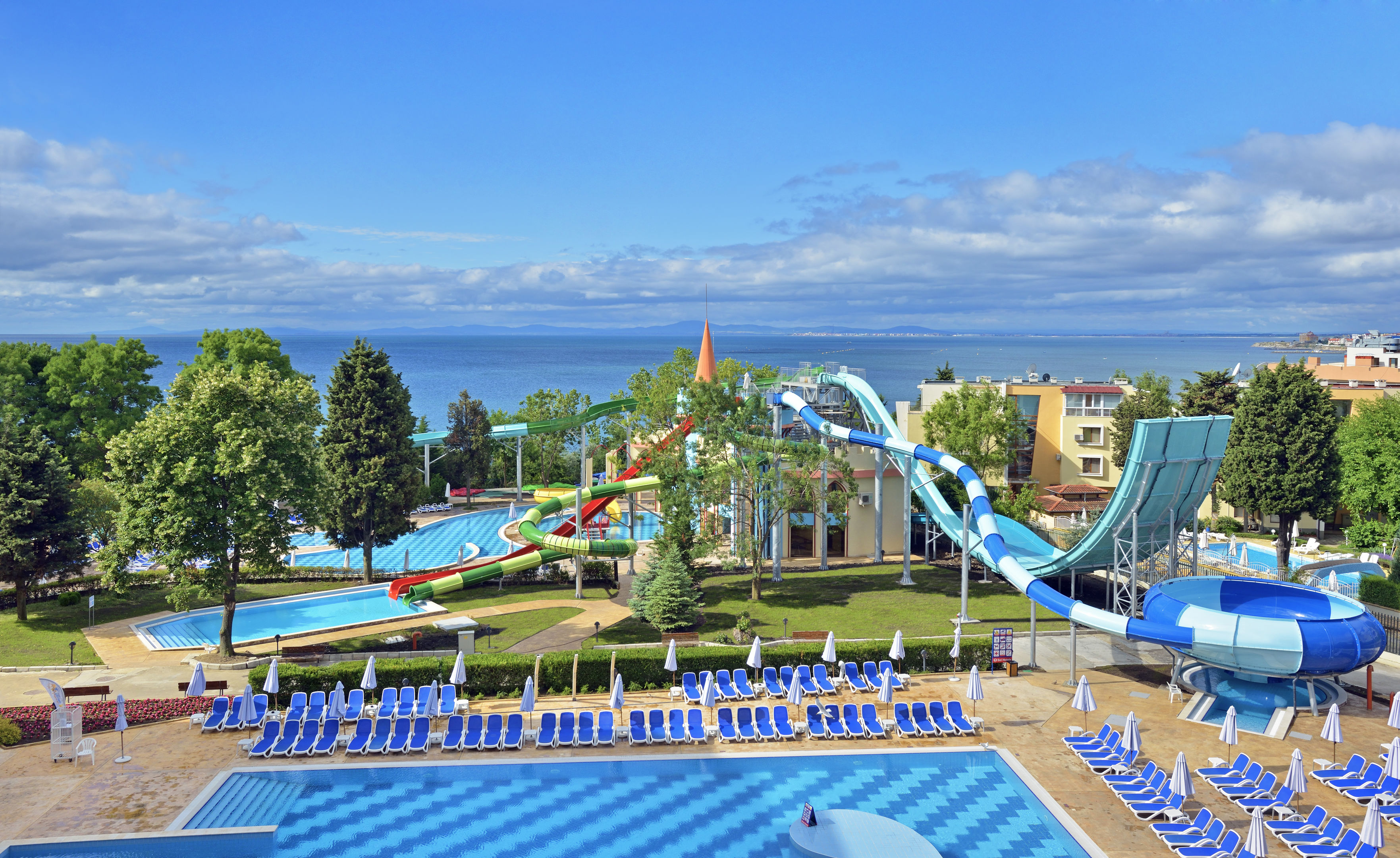 Sol Nessebar Palace All Inclusive Photo