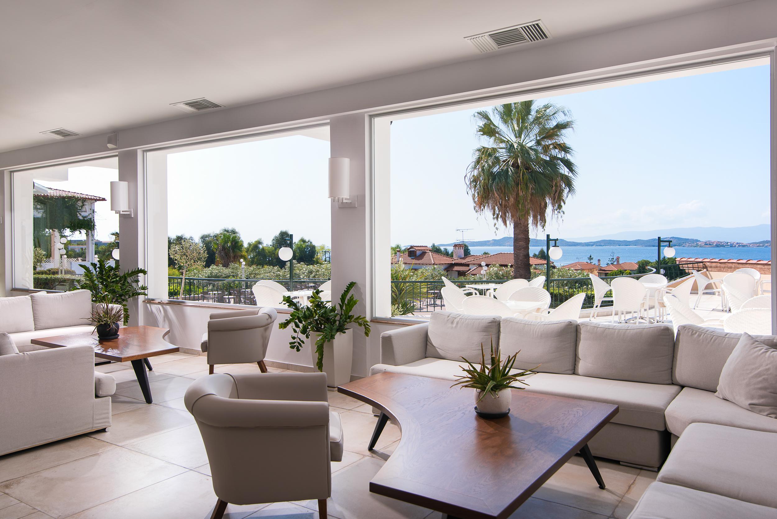 Alexandros Palace Hotel & Suites