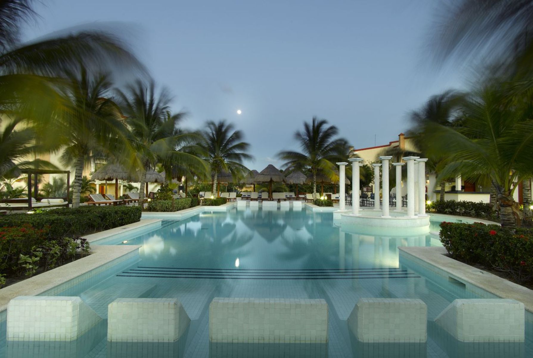 TRS Yucatán Hotel