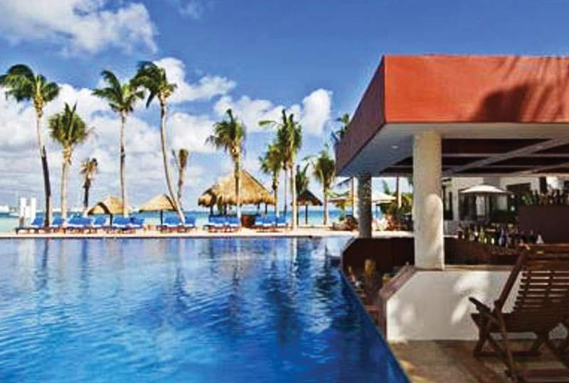 Dreams Sands Cancun Resort & Spa