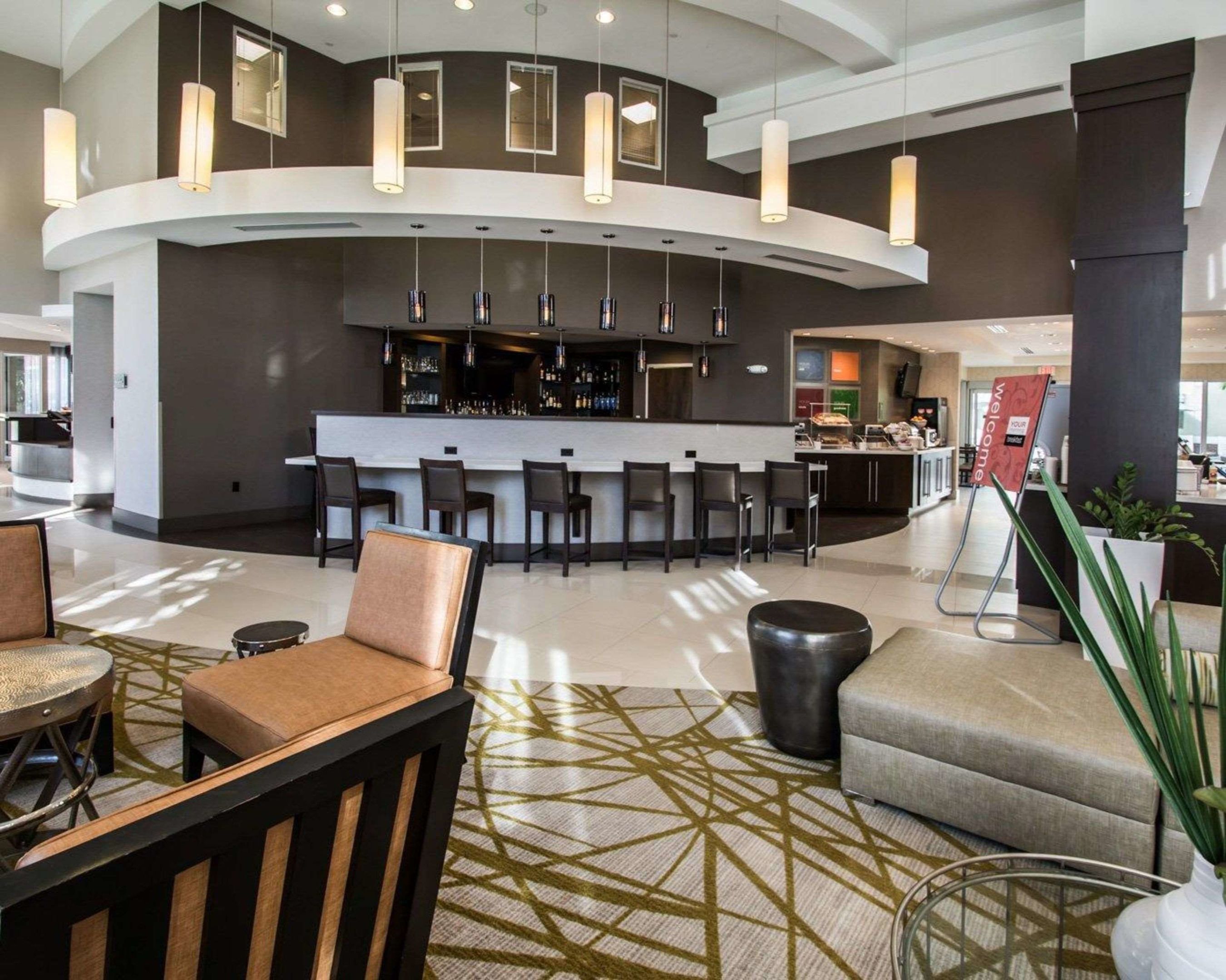 Comfort Suites Miami Airport North