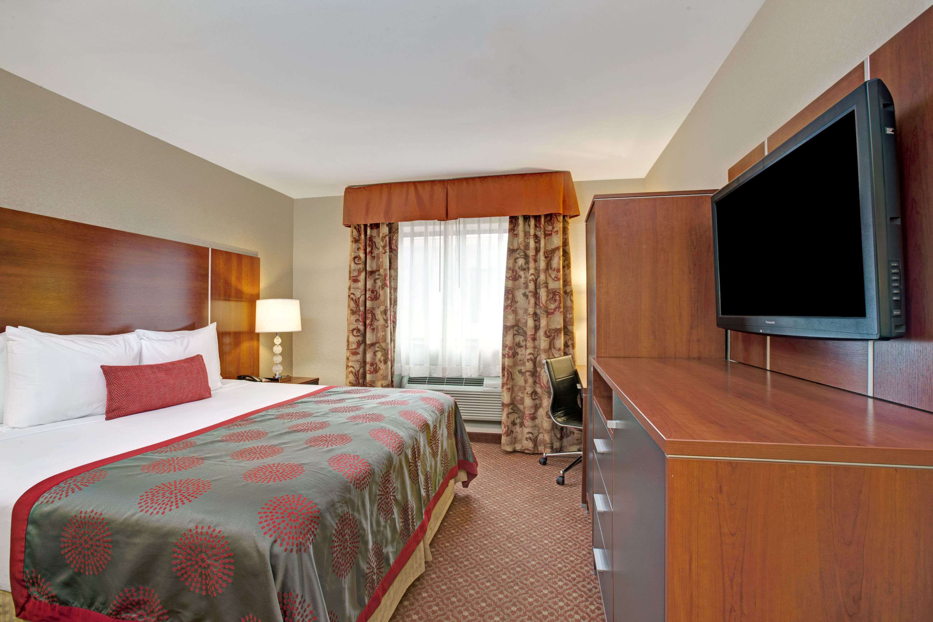 Ramada Staten Island