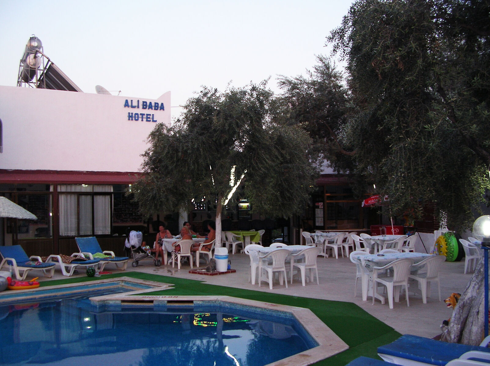 Ali Baba Hotel