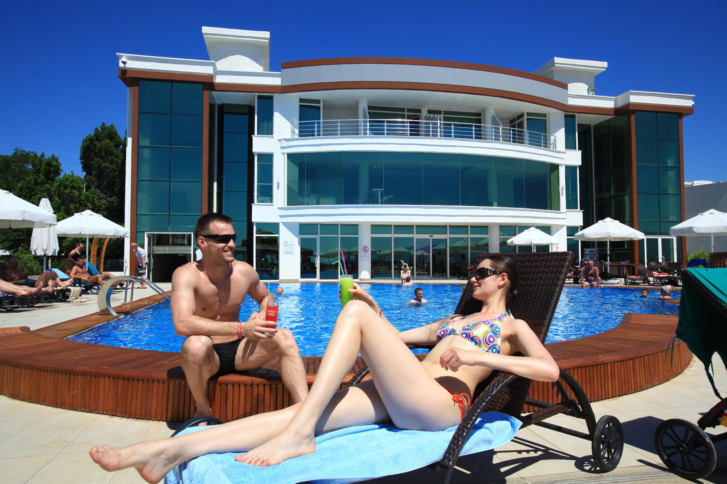 Royal Arena Resort & Spa Hotel