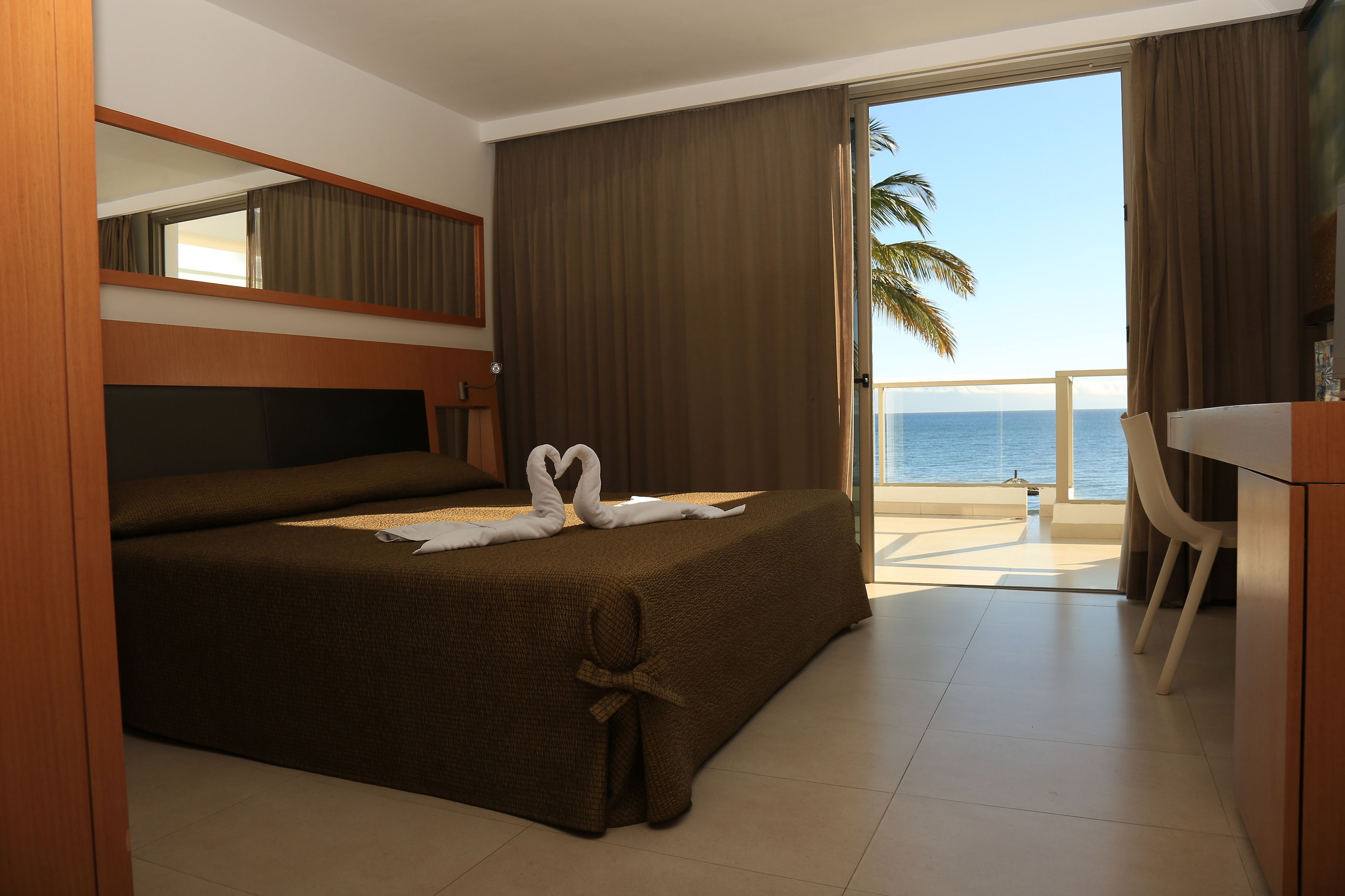 R2 Bahia Playa Design Hotel & Spa Photo