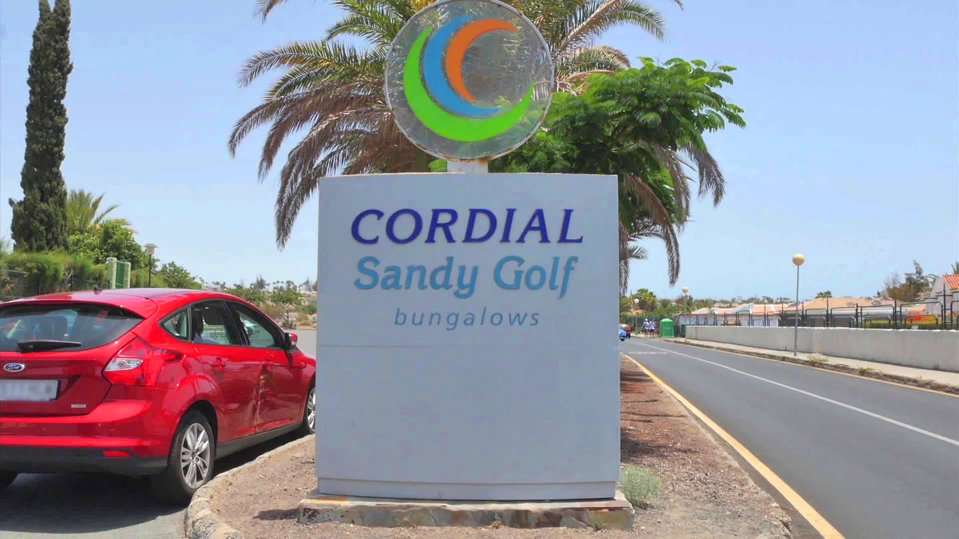 Cordial Sandy Golf Bungalows