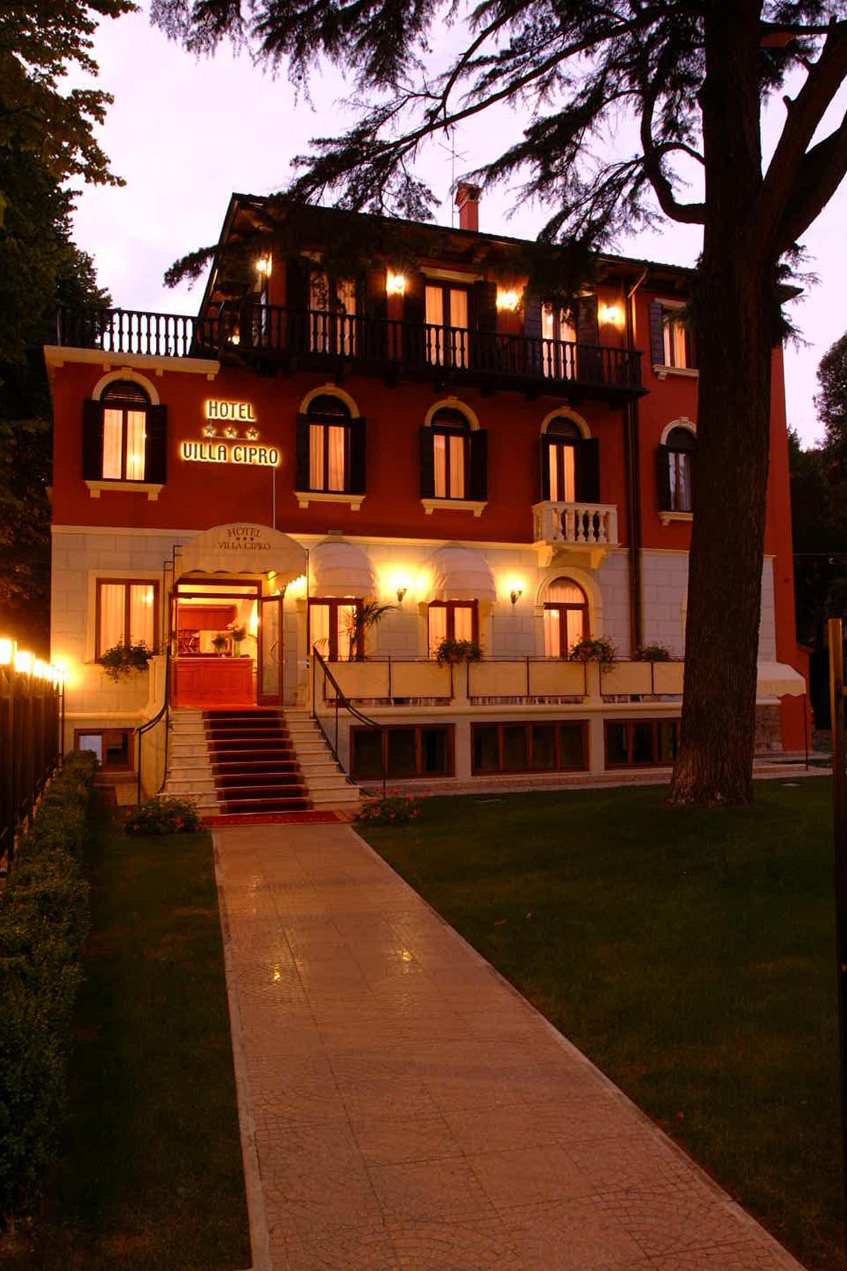 Hotel Villa Cipro