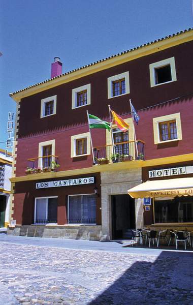 Hotel Los Cantaros