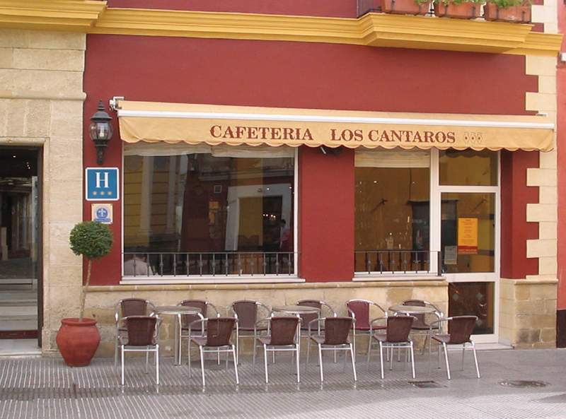 Hotel Los Cantaros