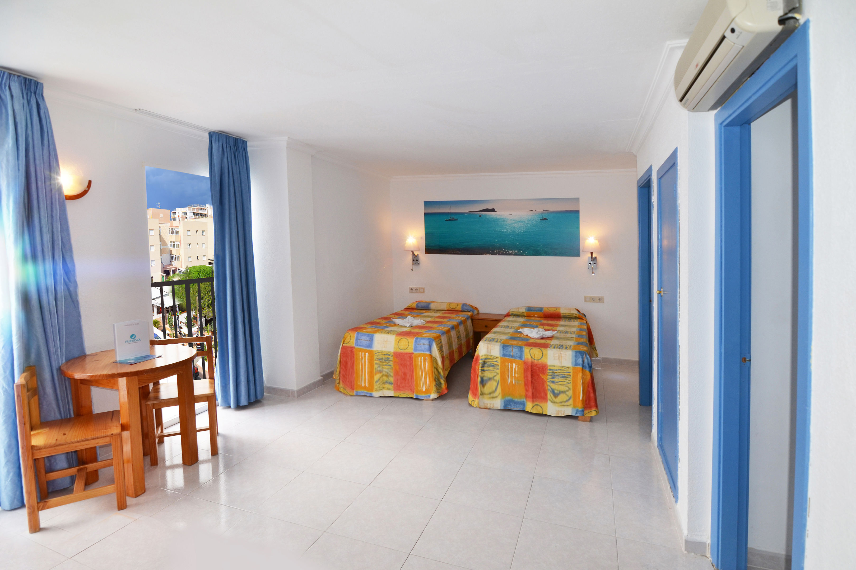 Apartamentos Formentera II