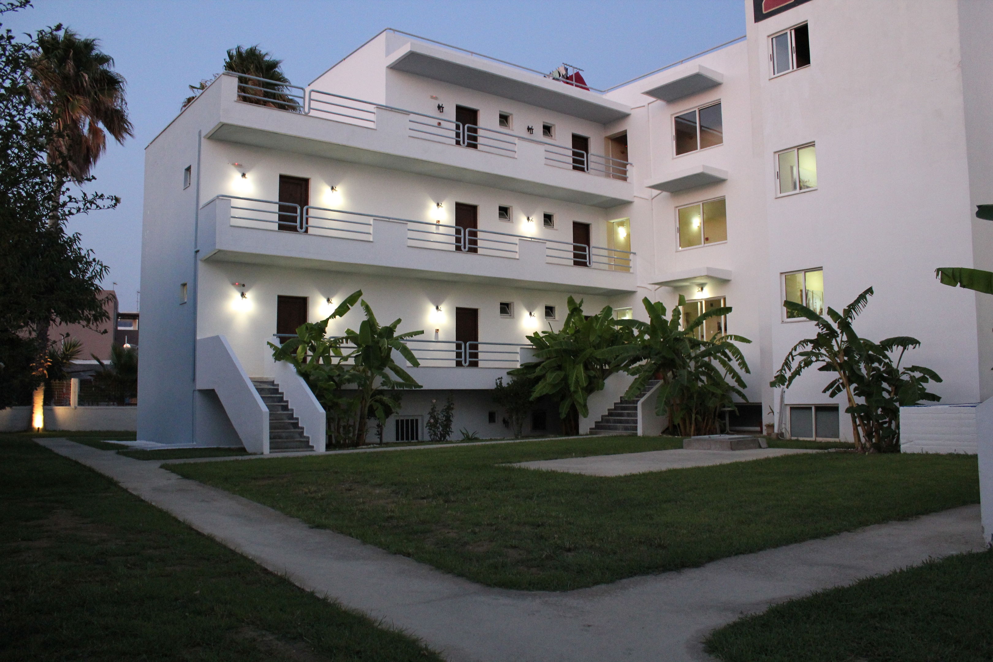 Elga Hotel Apartments