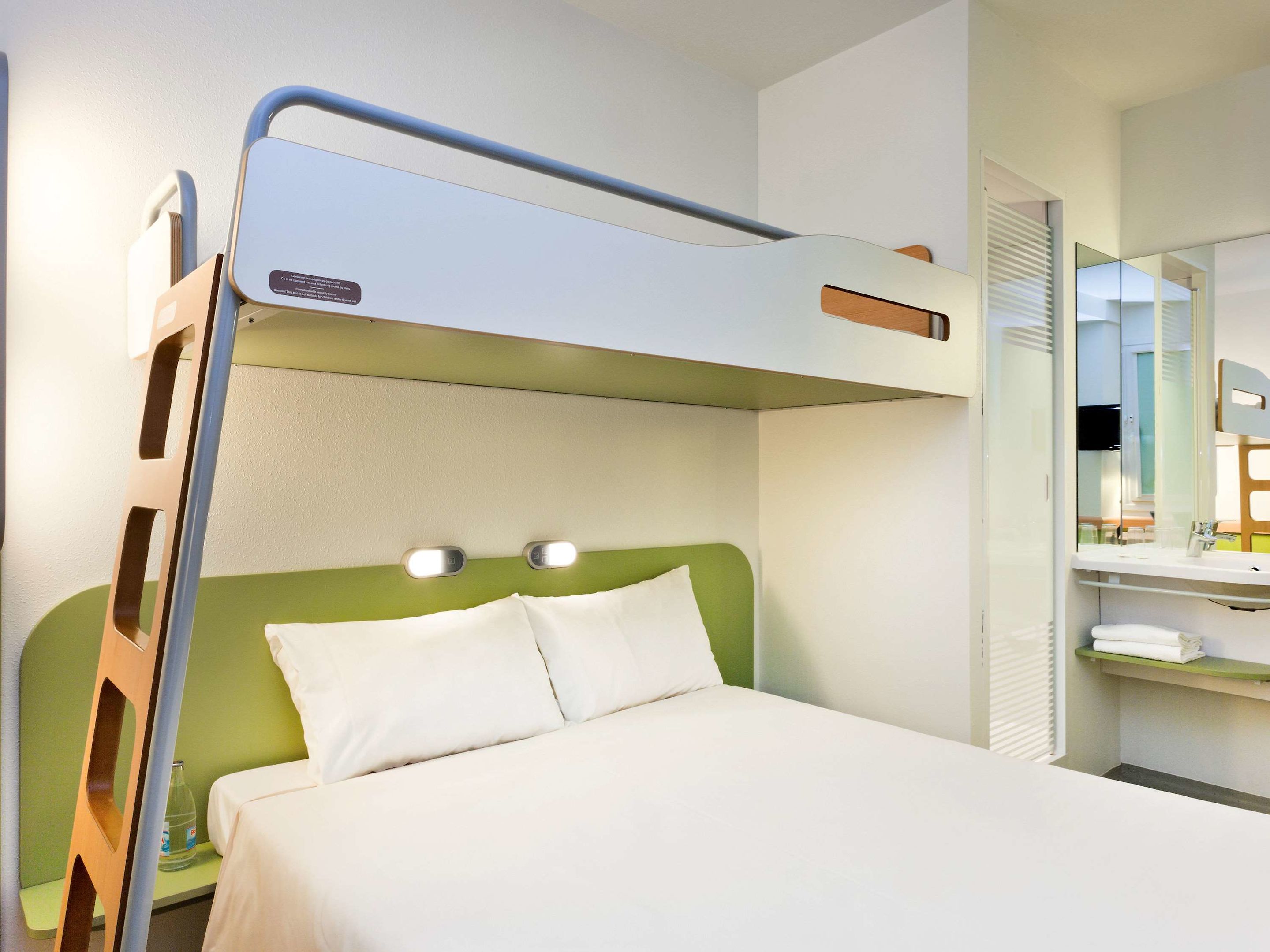 ibis budget Vélizy