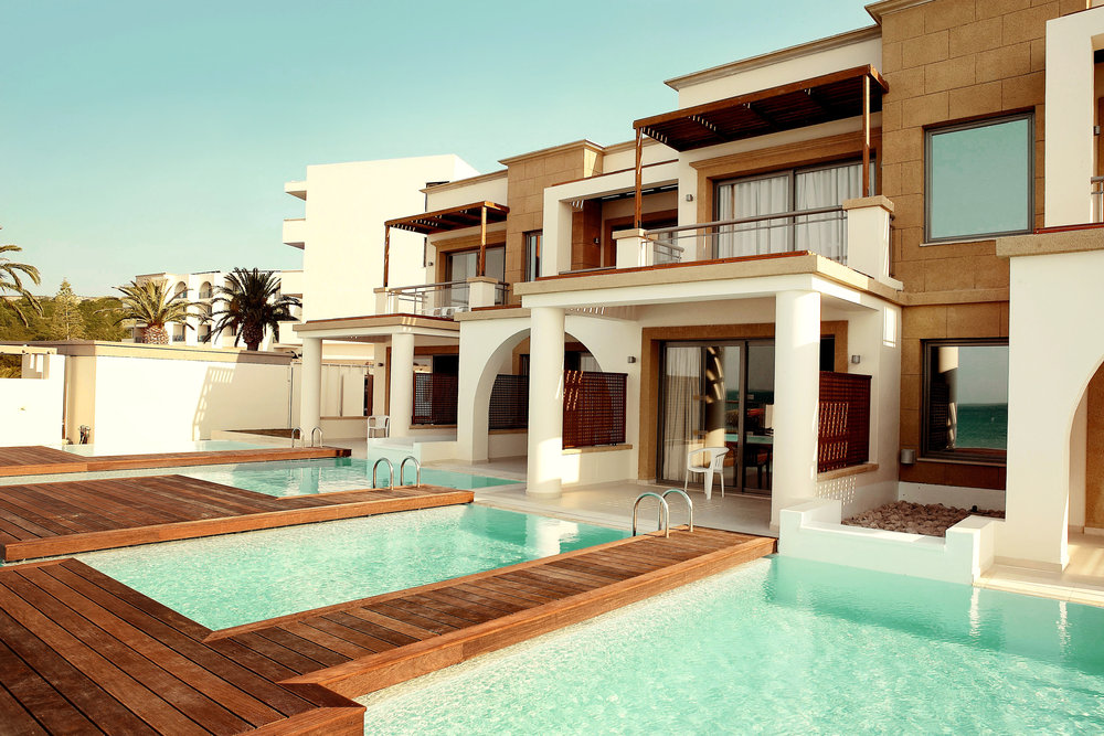 SENTIDO Ixian All Suites