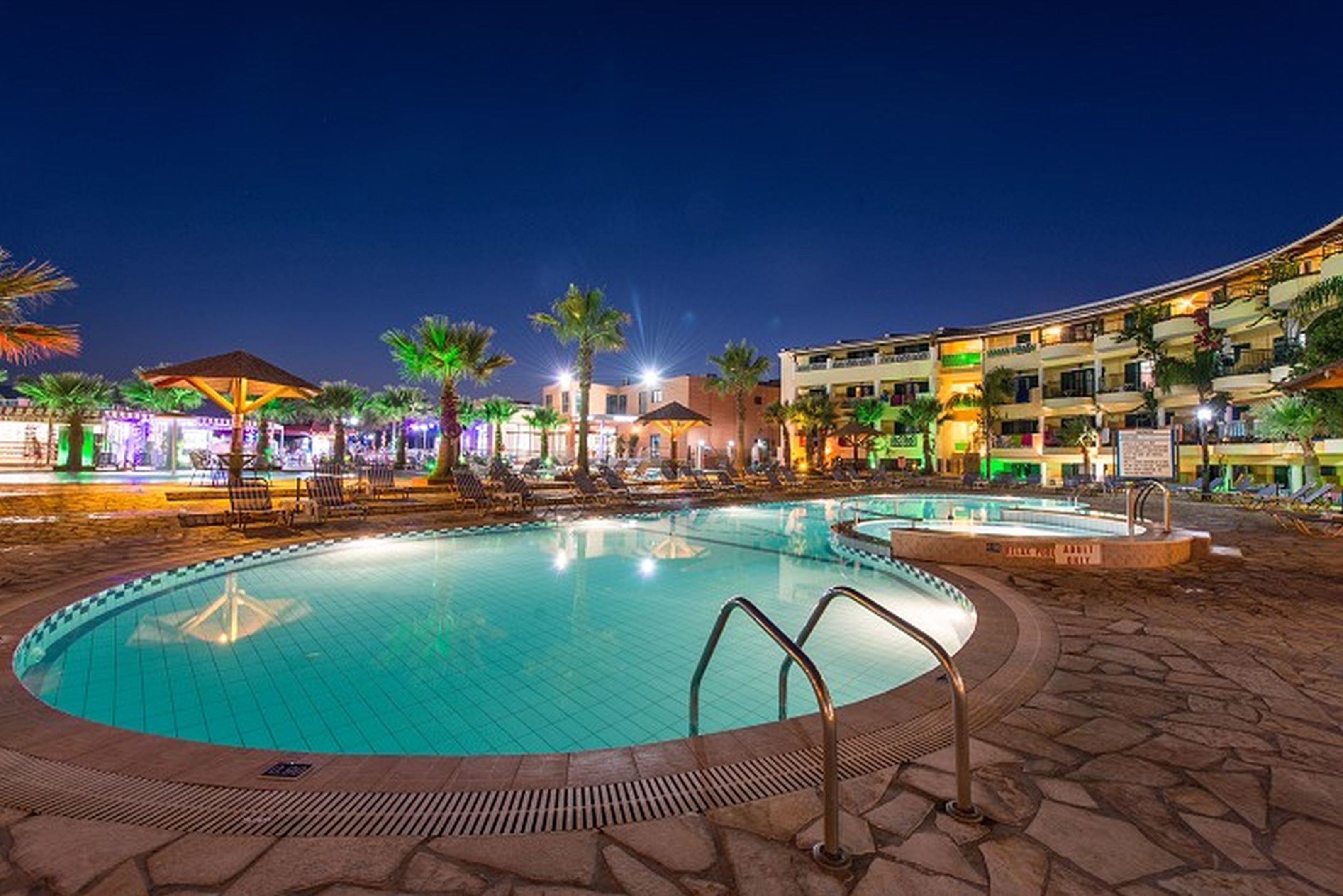 Caretta Beach Holiday Village & Hotel