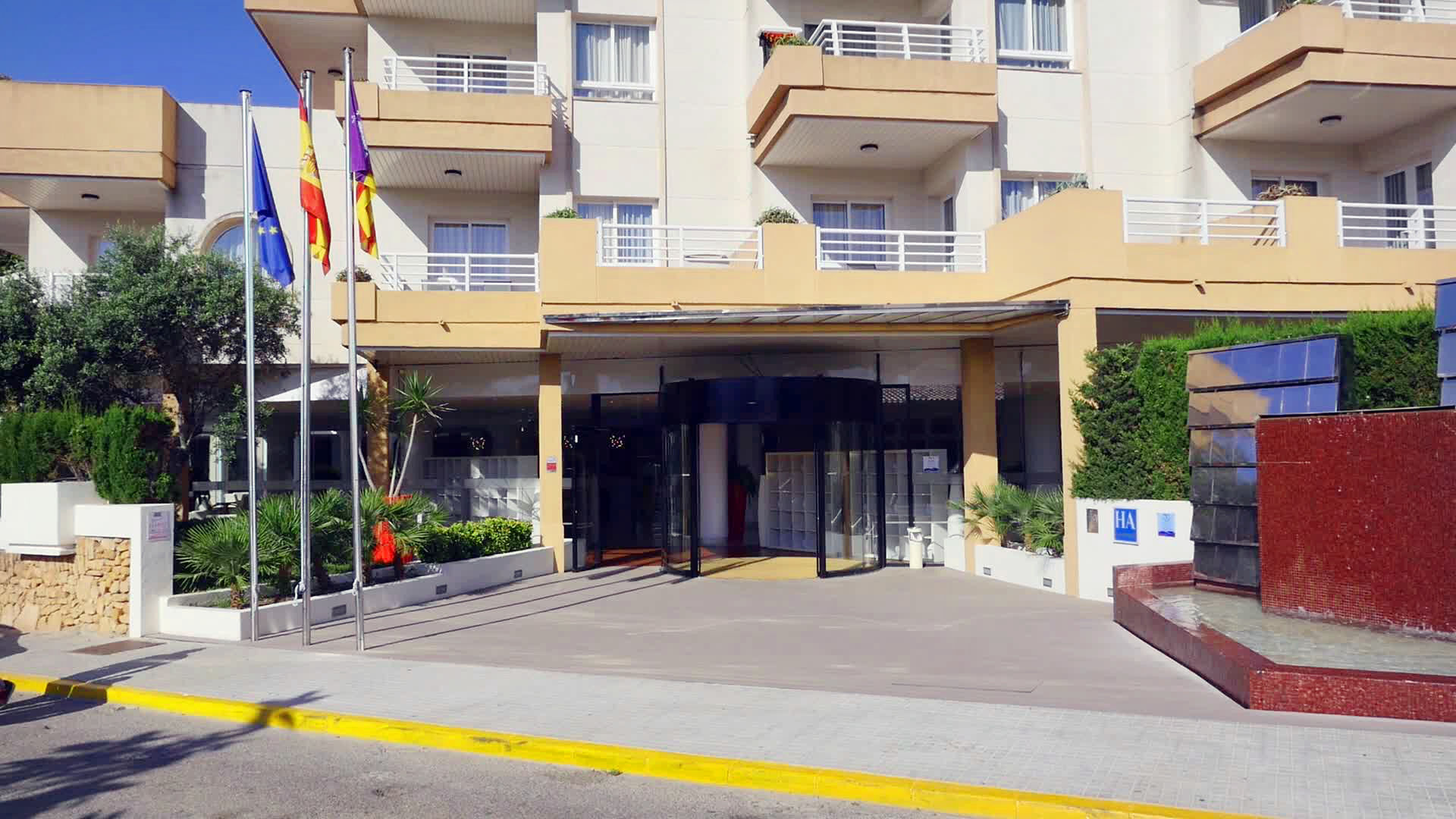 Hotel Illot Suites & Spa
