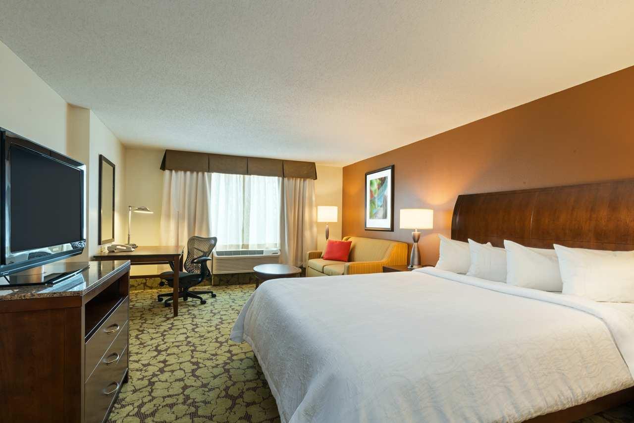 Hilton Garden Inn Orlando at SeaWorld