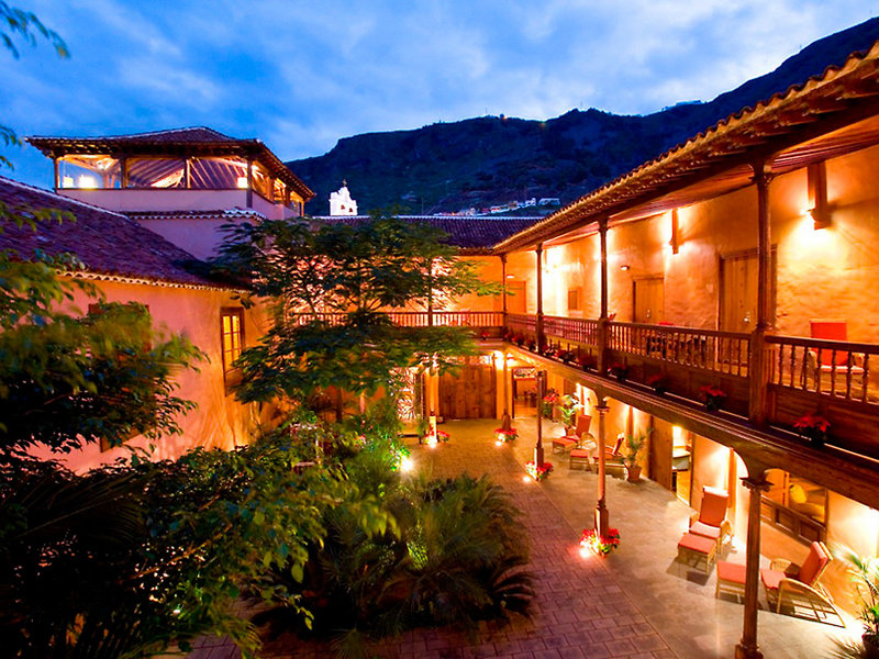 Hotel La Quinta Roja