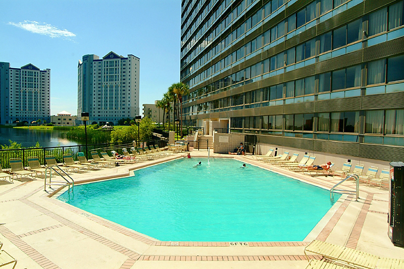 Ramada Plaza Resort & Suites Orlando International Drive