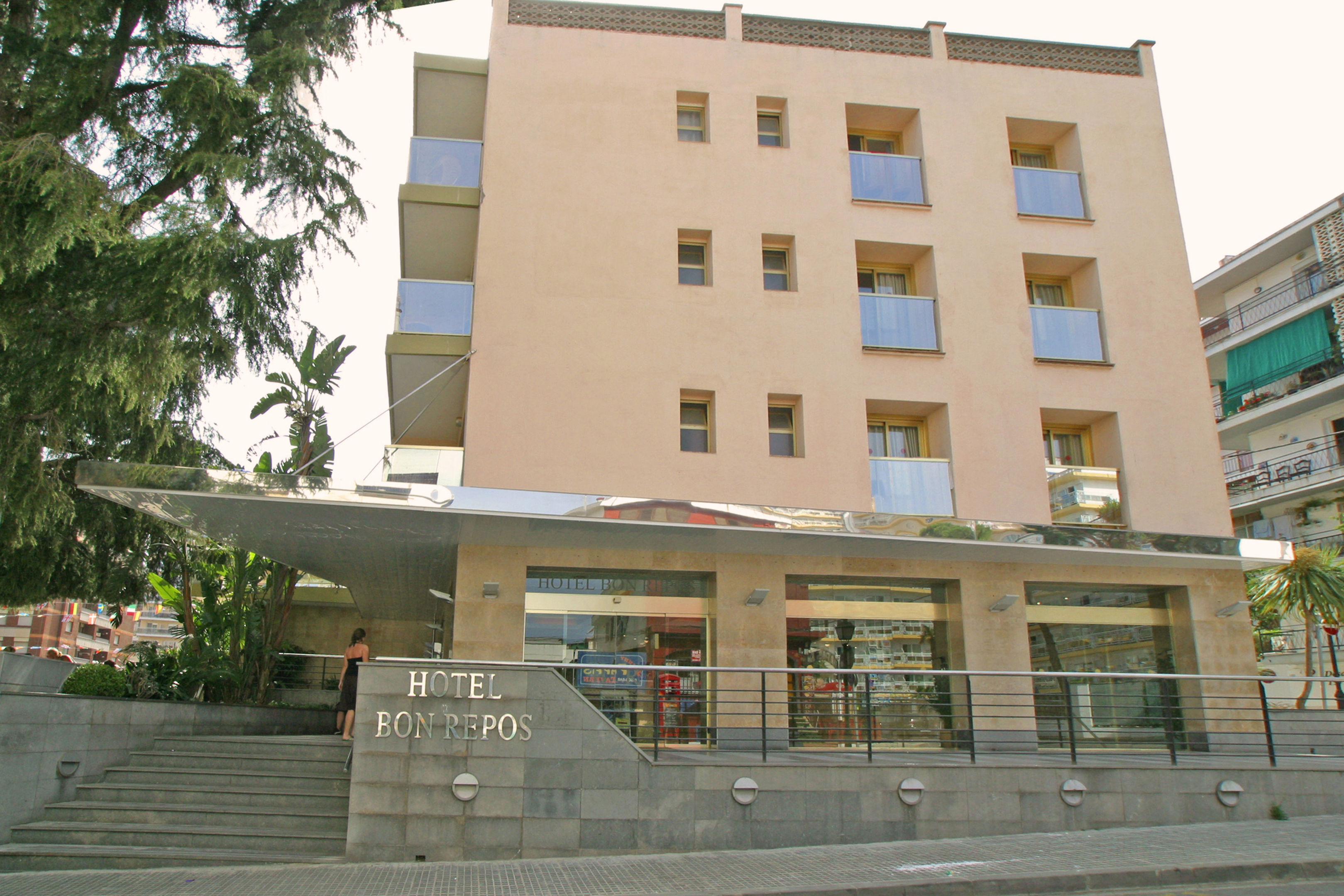 Hotel Bon Repos - Calella