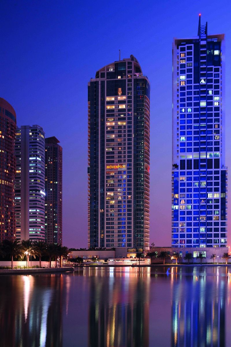 Movenpick Hotel Jumeirah Lakes Towers Photo
