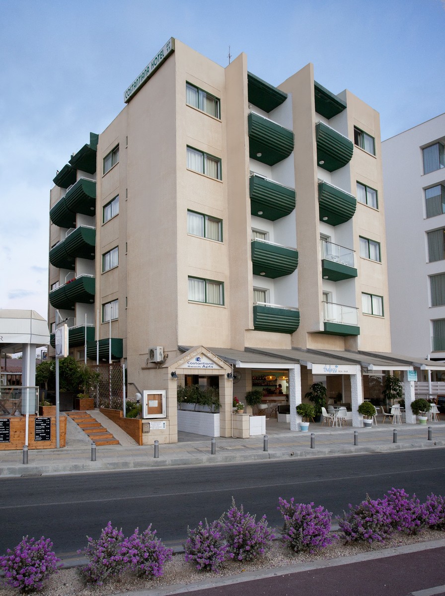 Costantiana Beach Apartments