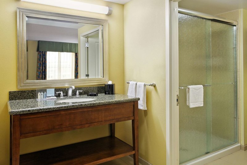 Hampton Inn & Suites Orlando Airport @ Gateway Village