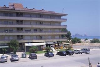 Apartamentos Sallés Beach