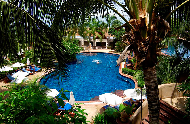 Novotel Phuket Resort