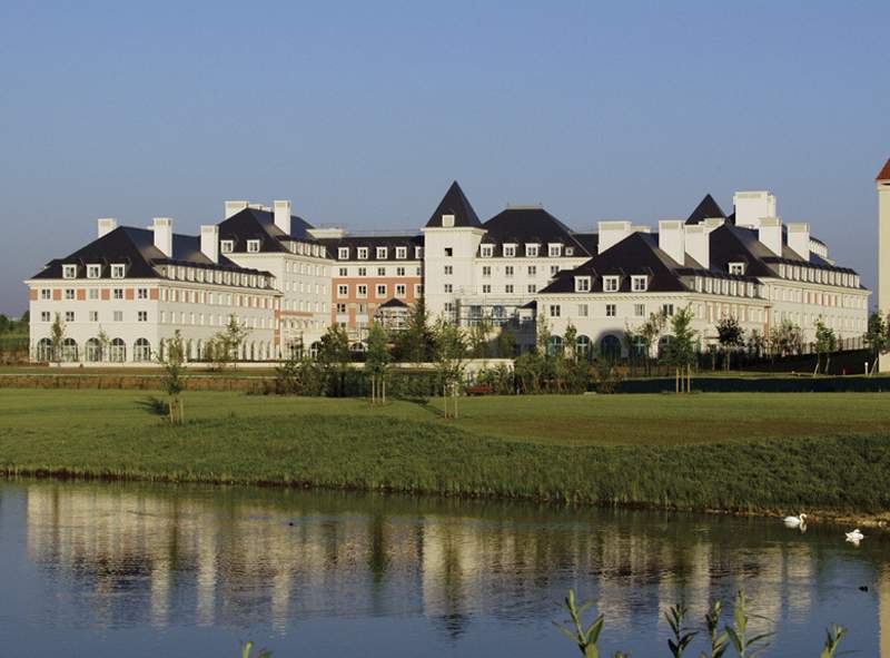 Vienna House Dream Castle at Disneyland Paris