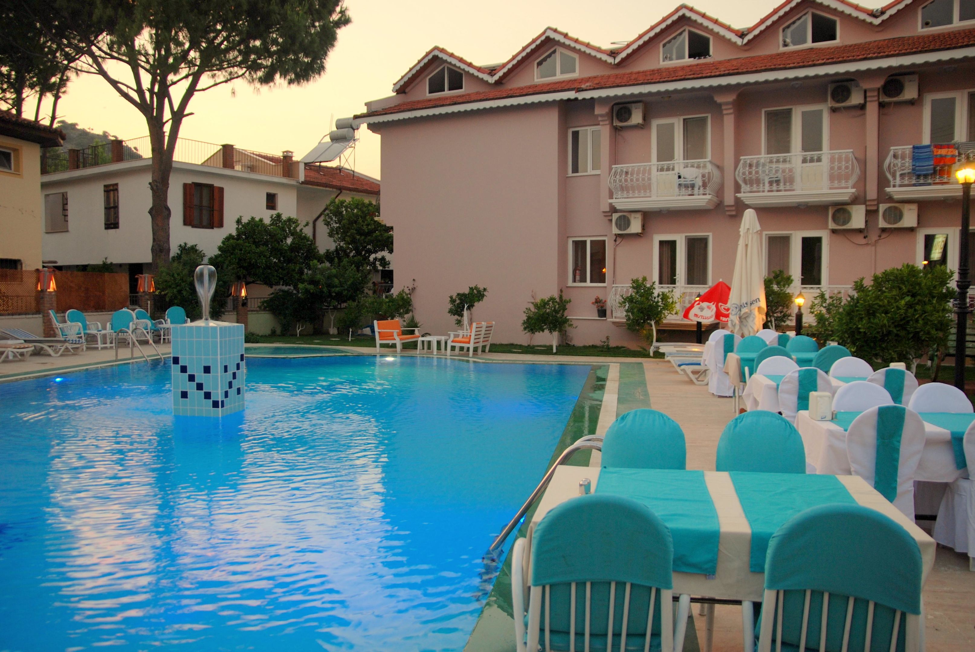 Hotel Caria Royal