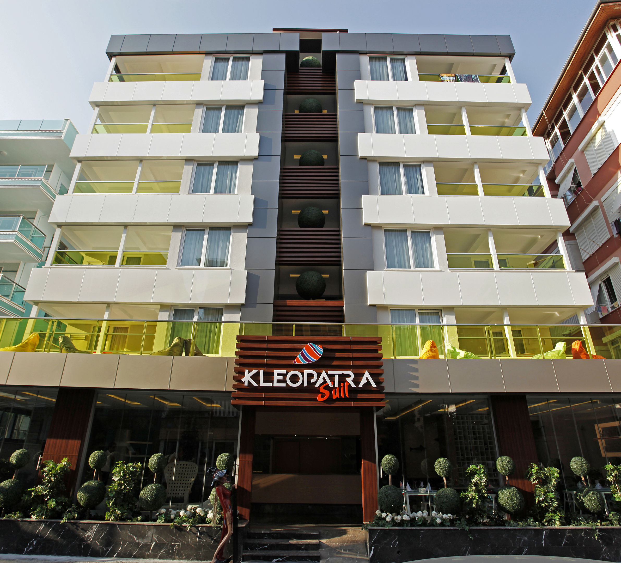 Kleopatra Suit Hotel