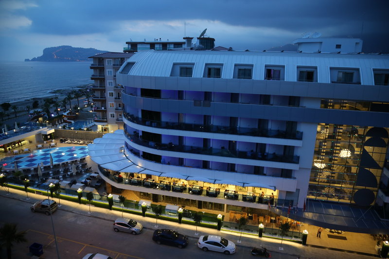 Sunprime C-Lounge Hotel