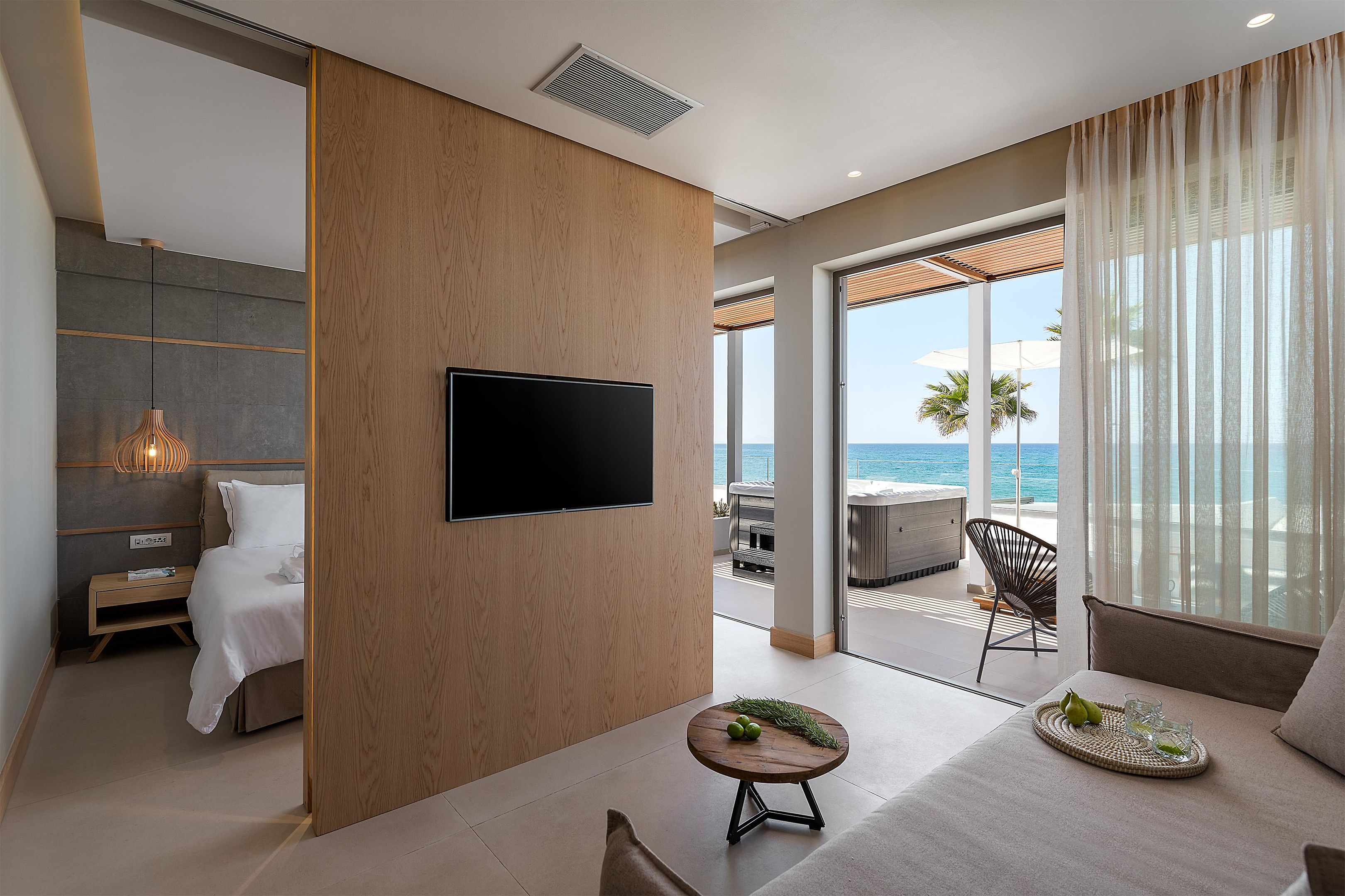 Ikones Seafront Luxury Suites