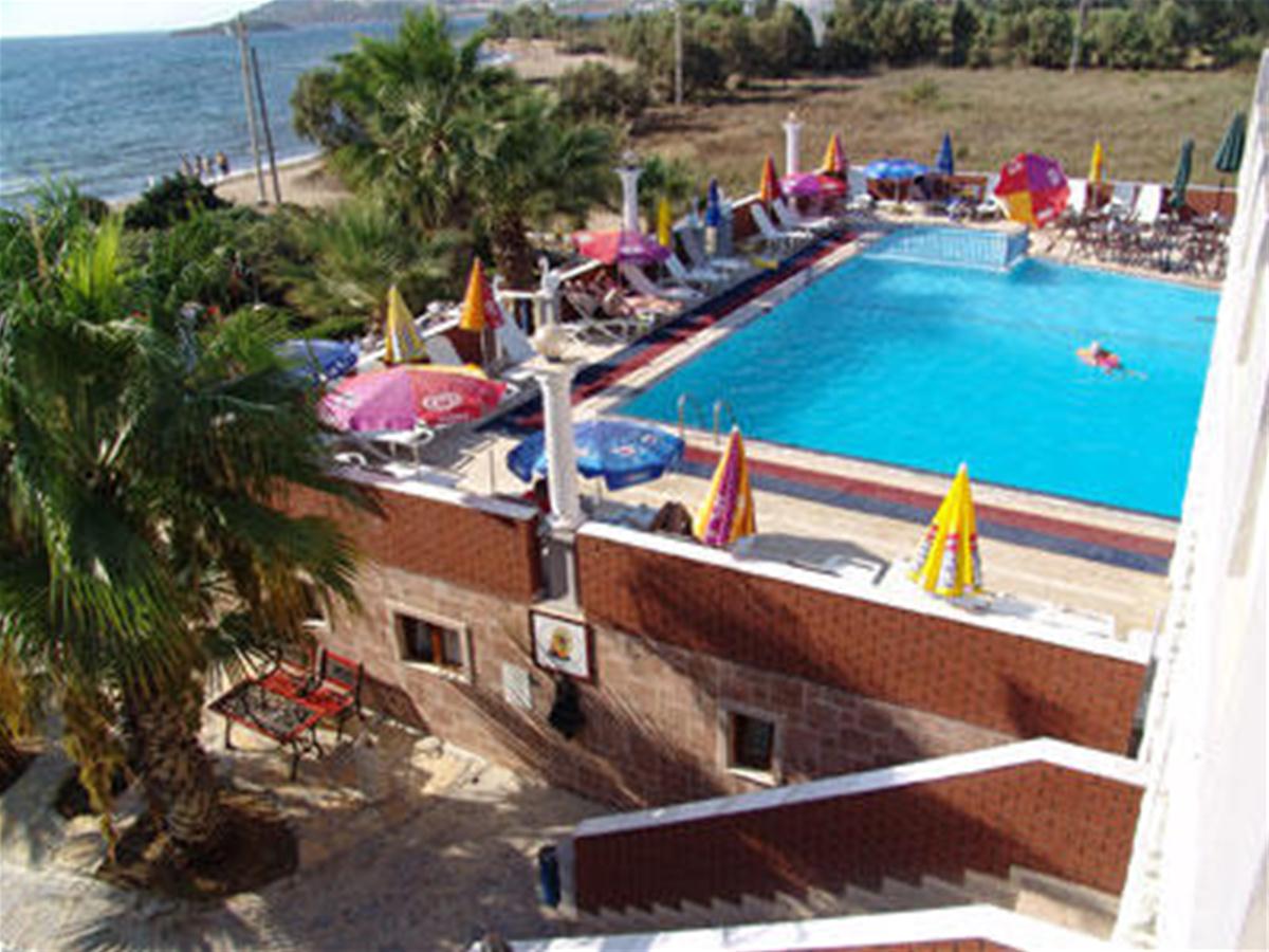 Sun & Sea Beach Hotel