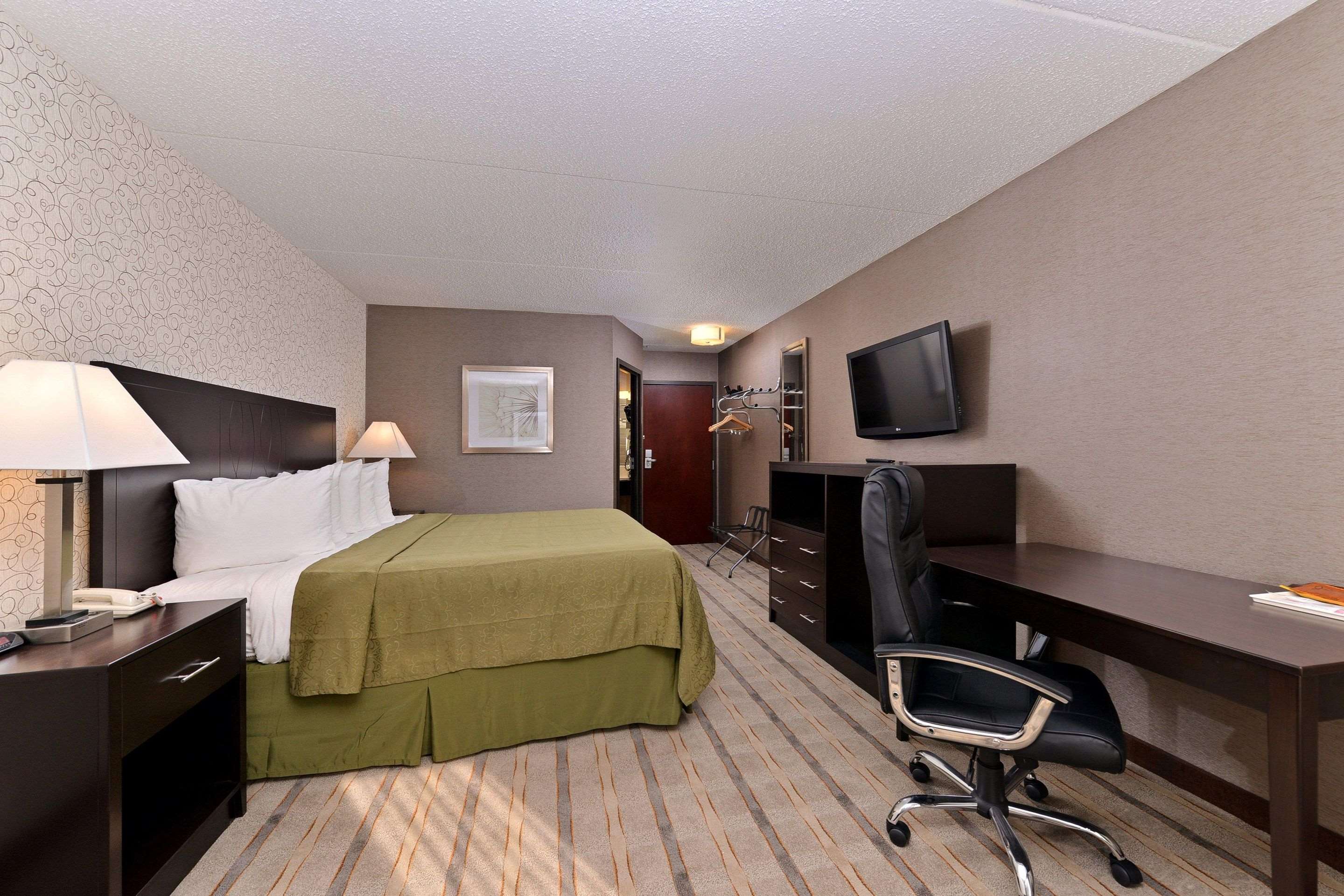 Quality Inn & Suites Matteson