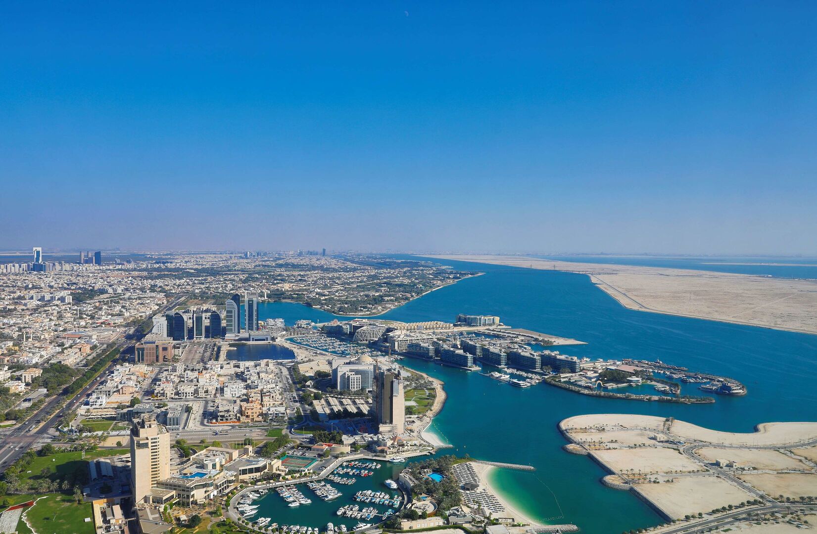 Jumeirah at Etihad Towers Hotel & Residences