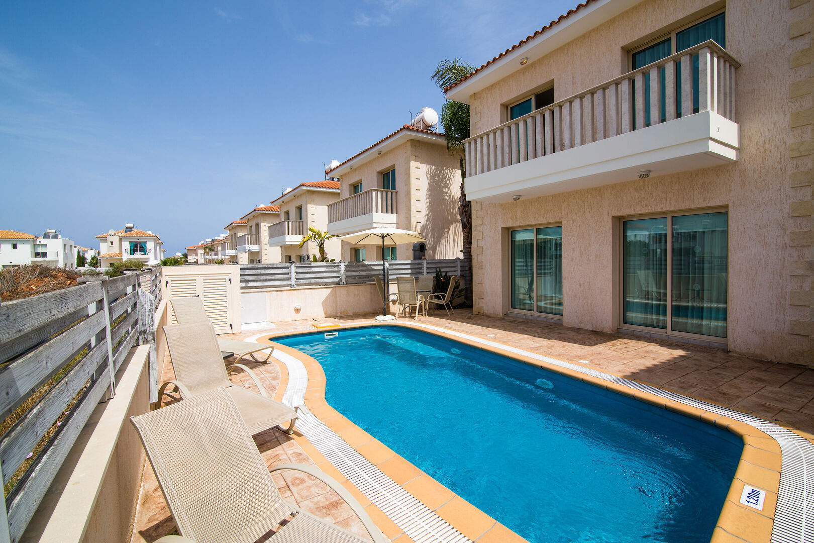 Amadora Luxury Villas