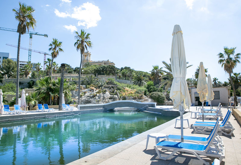 Beach Garden Hotel