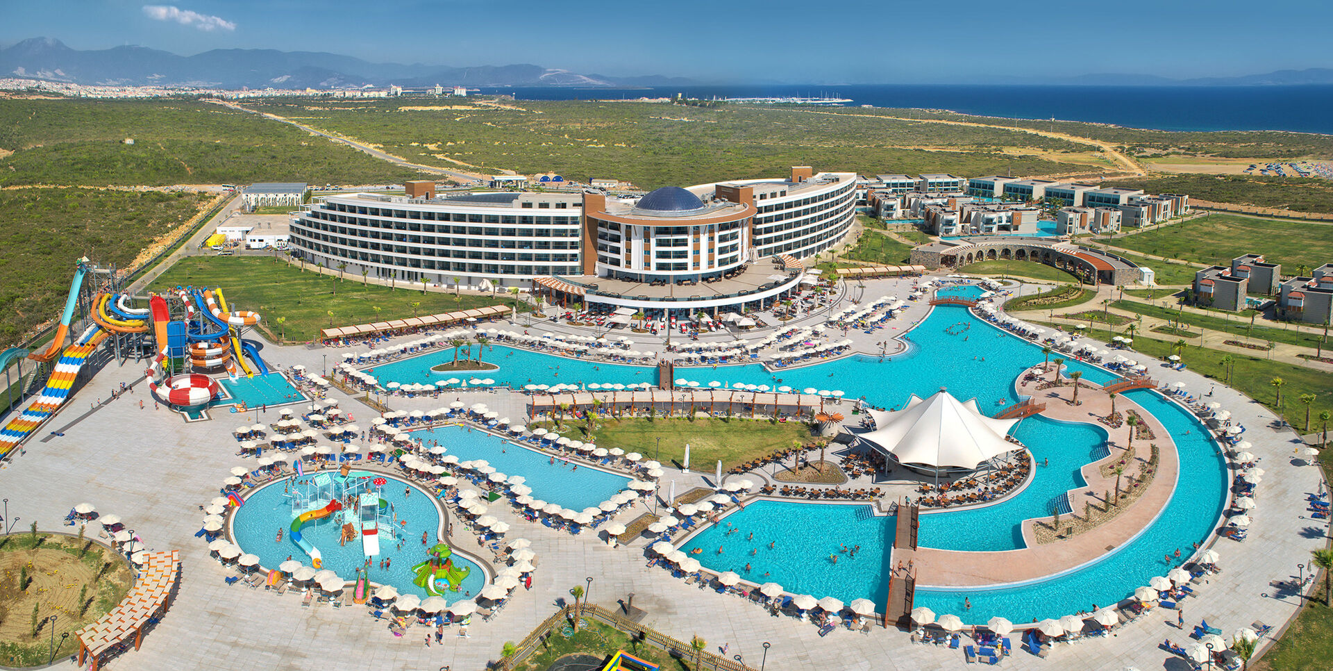 Aquasis Deluxe Resort & Spa