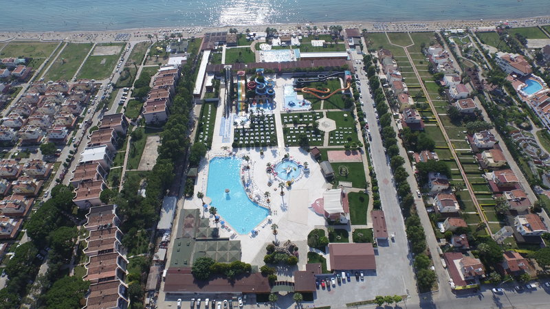 Risus Aqua Beach