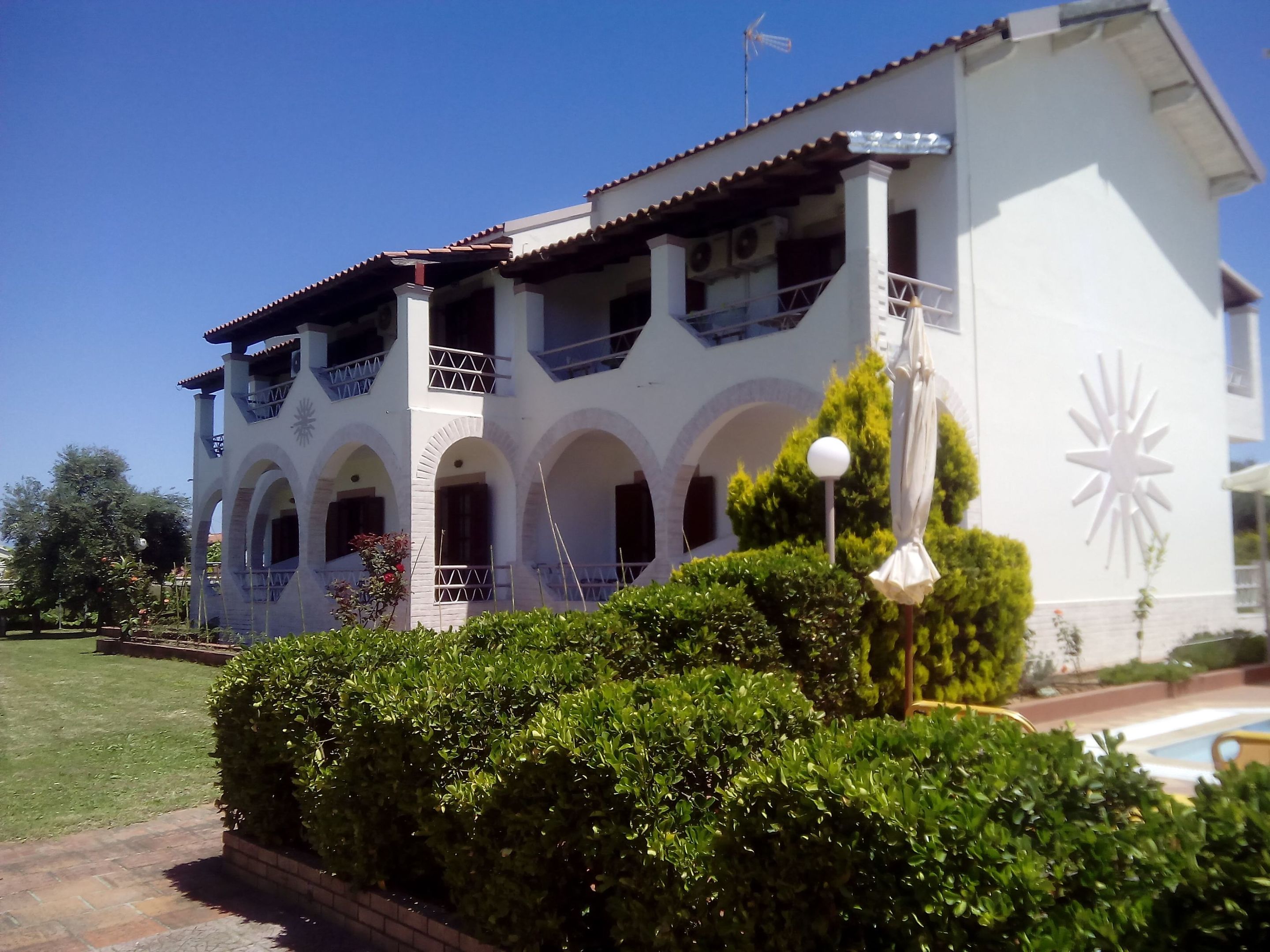 Villa Del Sol Apartments