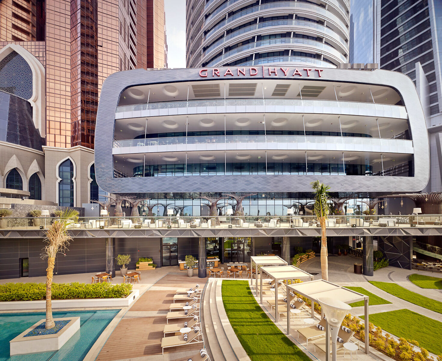 Grand Hyatt Abu Dhabi Hotel & Residences Emirates Pearl