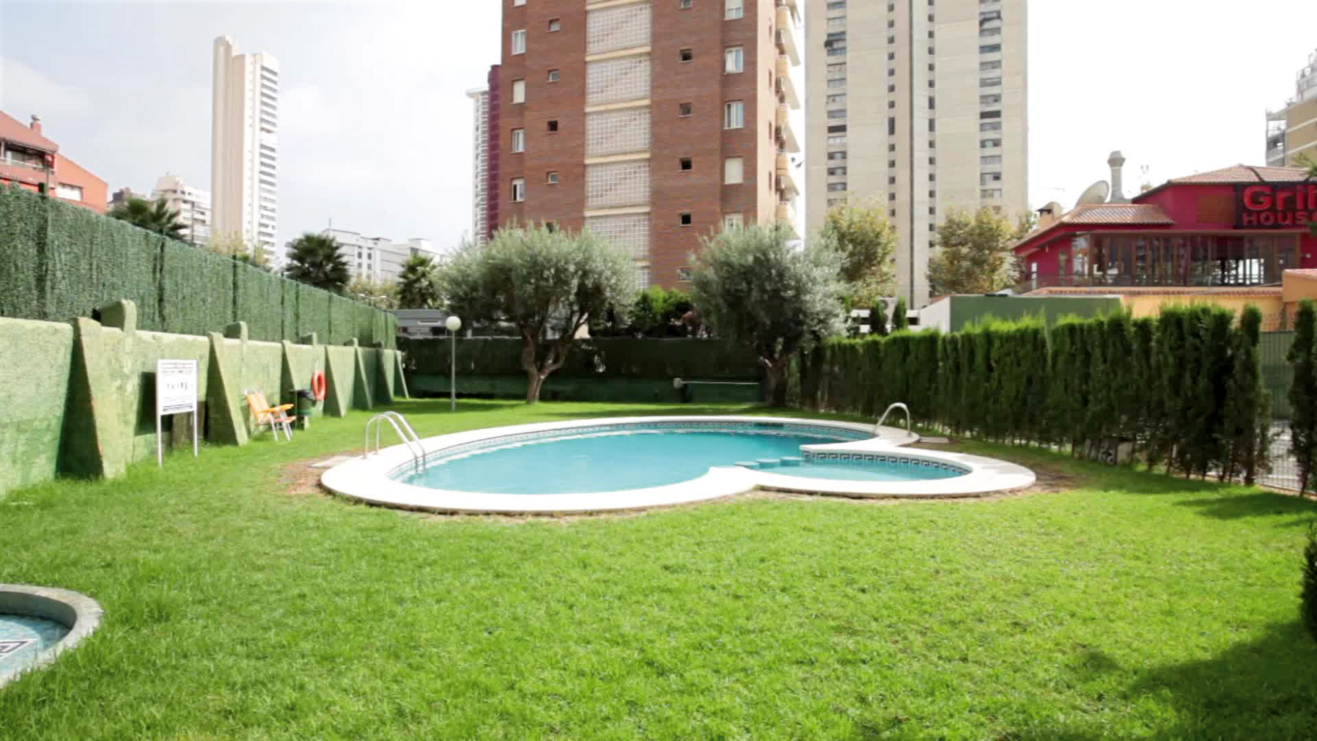 Torre Gerona Apartments