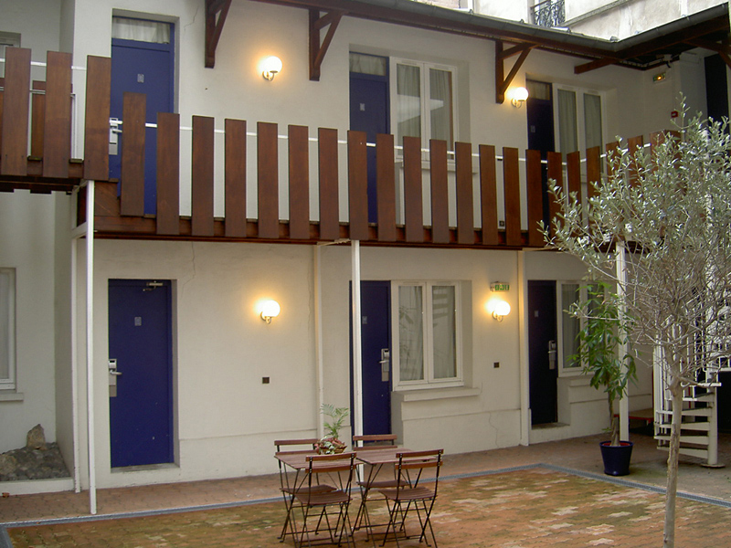 Hotel At Gare du Nord