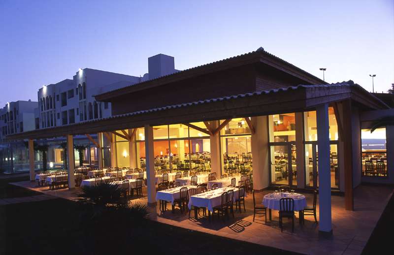 Yellow Alvor Garden Hotel