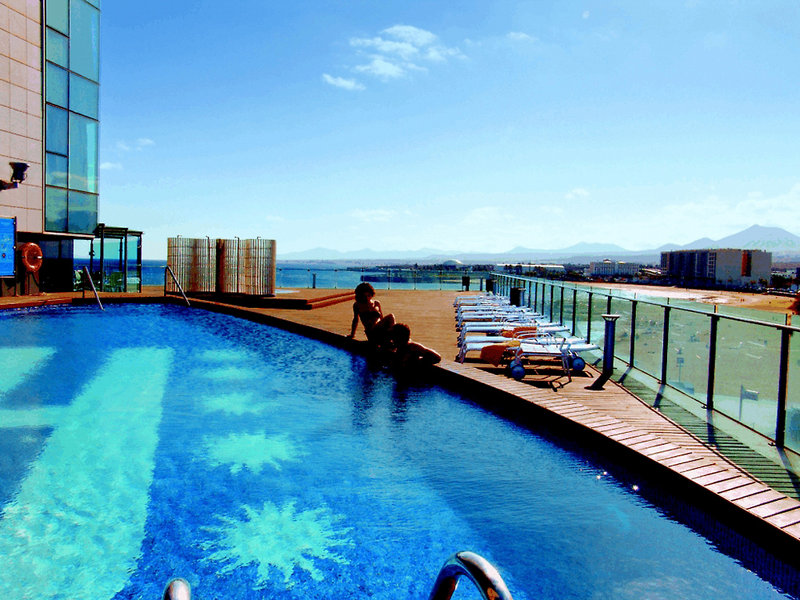 Arrecife Gran Hotel & Spa Photo
